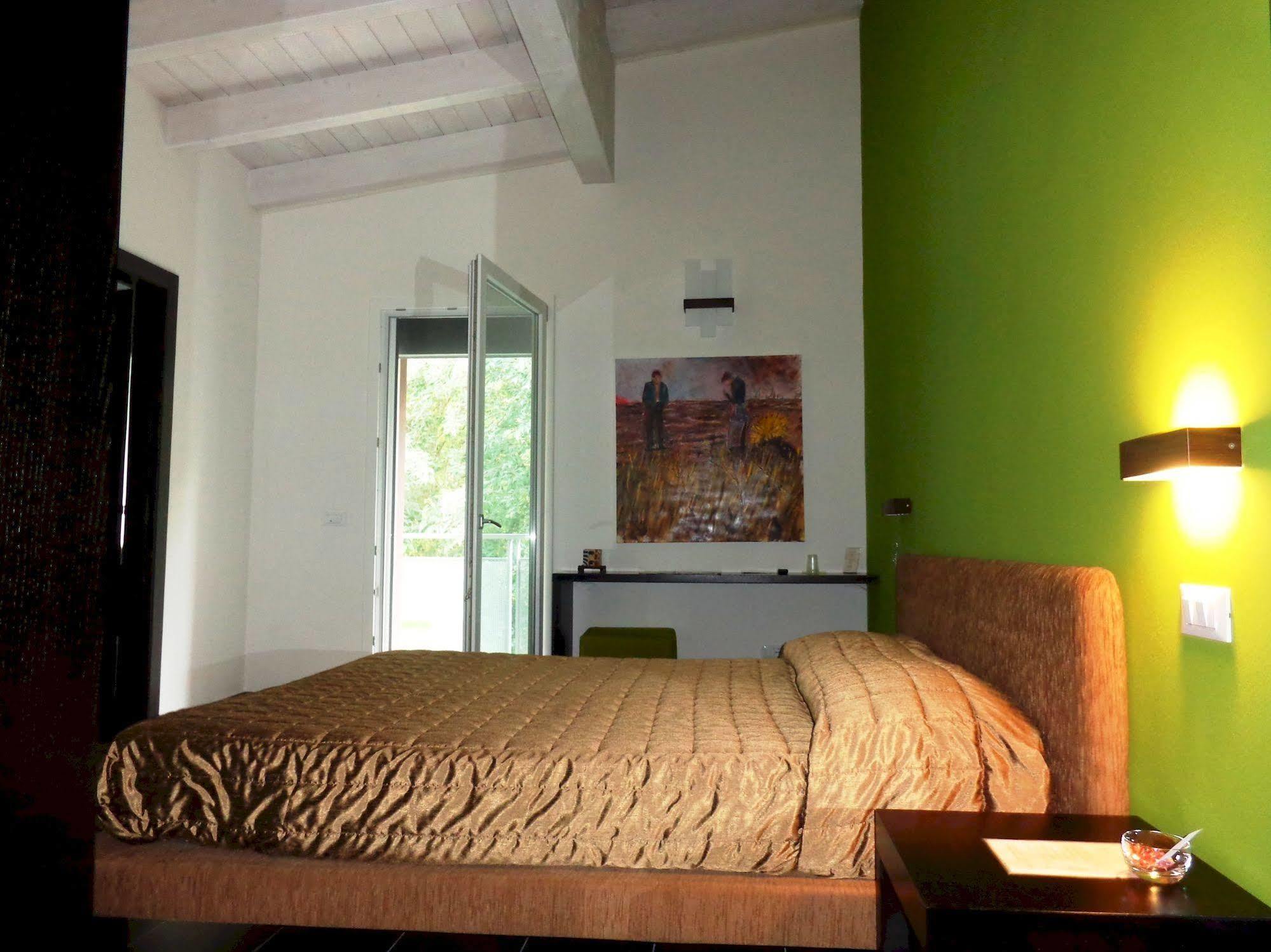 Bed and Breakfast Anima Mundi Curtatone Экстерьер фото